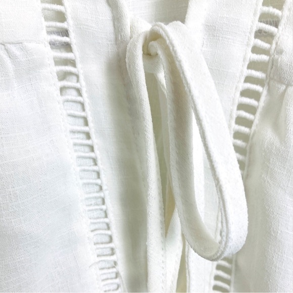 Torrid 2 Women’s White Eyelet Top Front Lace-up Cottagecore, Boho Long Sleeve - Picture 4 of 14